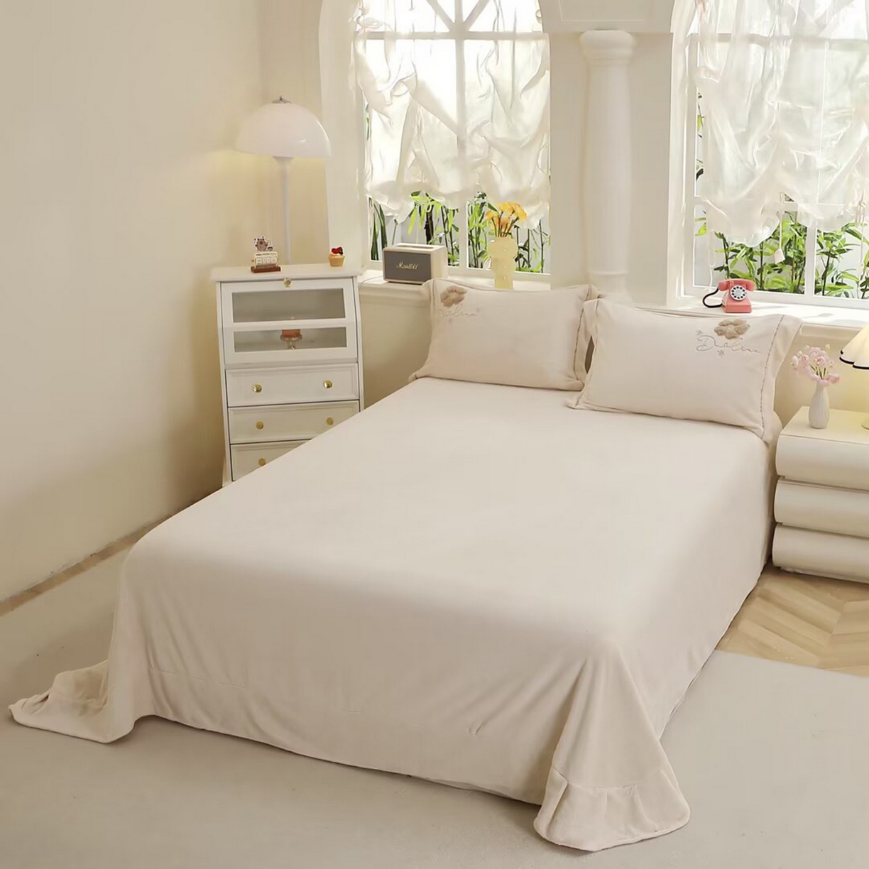 91家纺网 家纺一手货源 找家纺 棉生活家纺 2025新款高奢工艺260克A类牛奶绒兔毛贴布绣四件套-秀妍 秀妍-牛奶咖