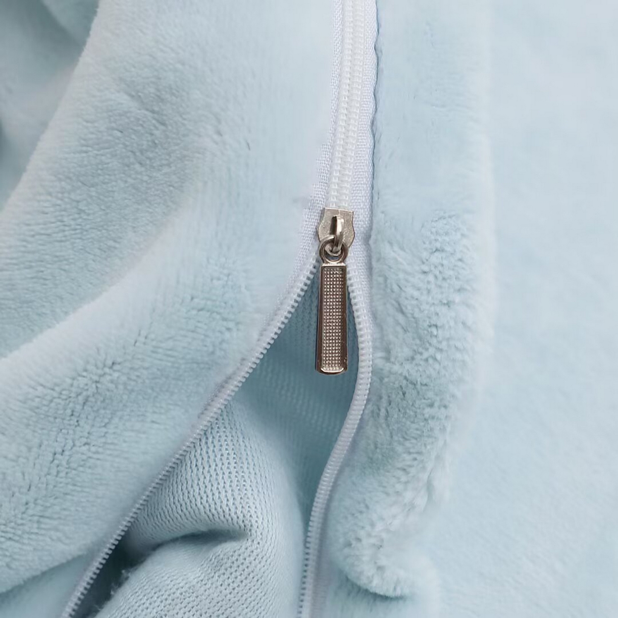 91家纺网 家纺一手货源 找家纺 棉生活家纺 2025新款高奢工艺260克A类牛奶绒兔毛贴布绣四件套-秀妍 秀妍-天空兰