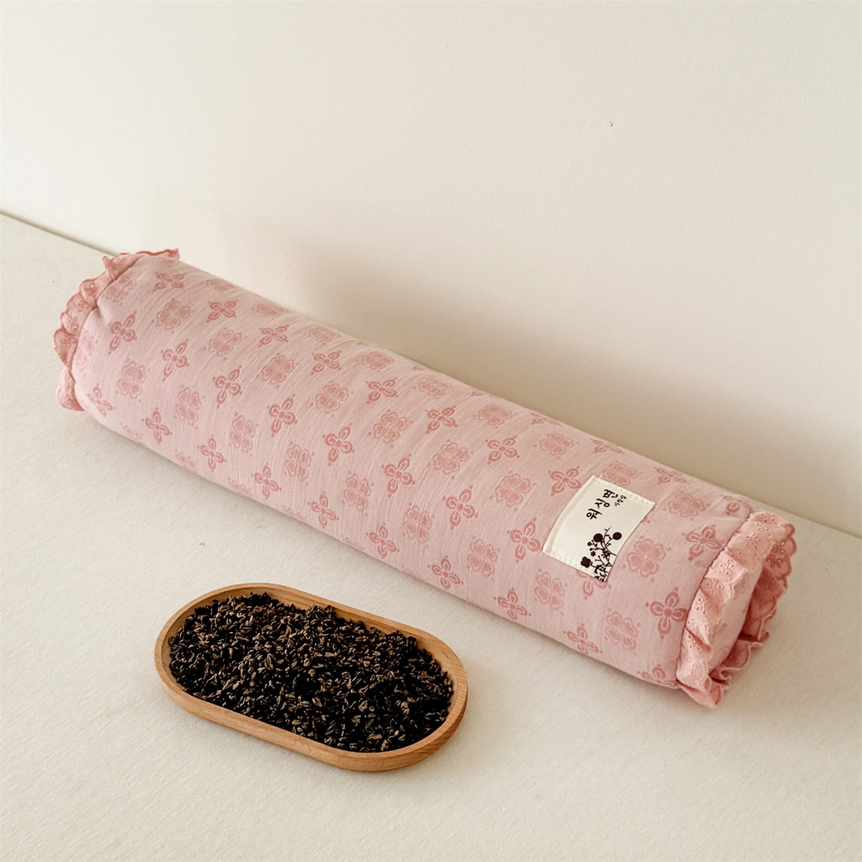 91家纺网 家纺一手货源 找家纺 麦肯锡 2025新款双层纱圆柱荞麦枕 枕头枕芯 粉色/只