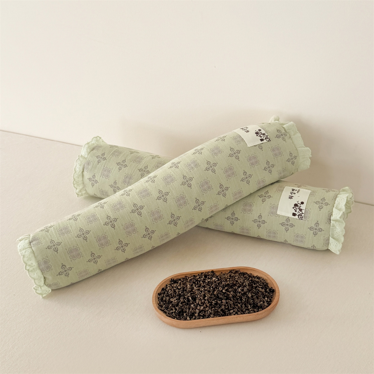 91家纺网 家纺一手货源 找家纺 麦肯锡 2025新款双层纱圆柱荞麦枕 枕头枕芯 绿色/只