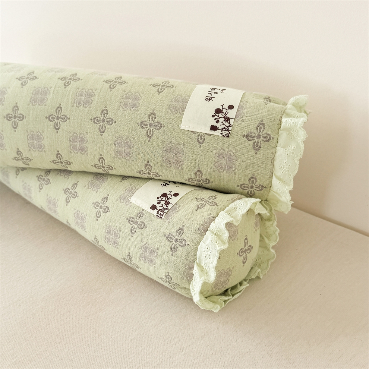 91家纺网 家纺一手货源 找家纺 麦肯锡 2025新款双层纱圆柱荞麦枕 枕头枕芯 绿色/只