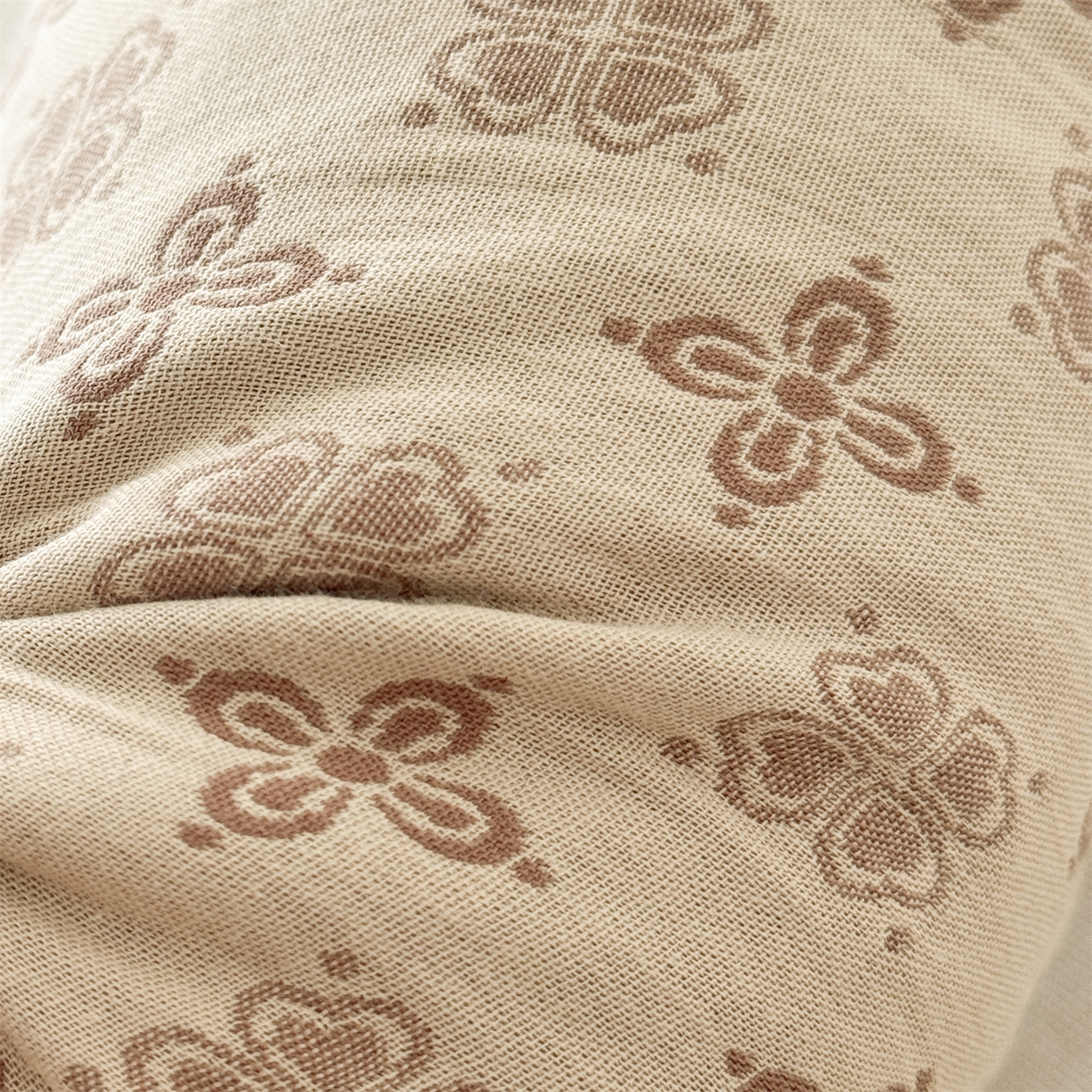 91家纺网 家纺一手货源 找家纺 麦肯锡 2025新款双层纱圆柱荞麦枕 枕头枕芯 棕色/只