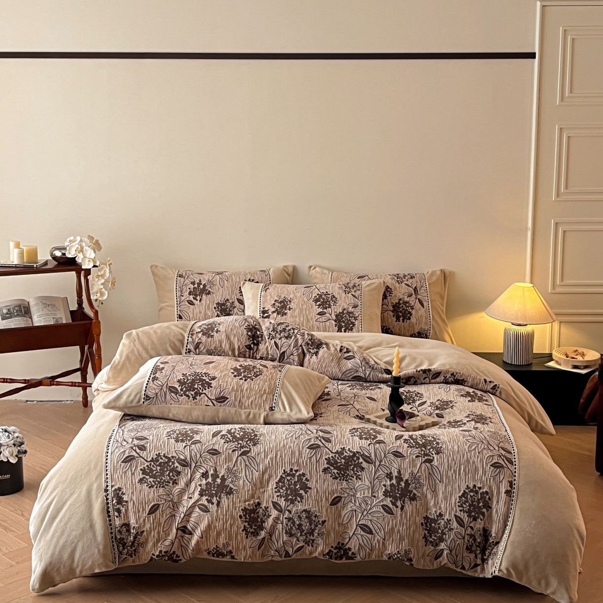 91家纺网 家纺一手货源 找家纺 （总）慕晨 2025新款立体提花绒工艺款美拉德风格高克重雕花加厚牛奶绒四件套