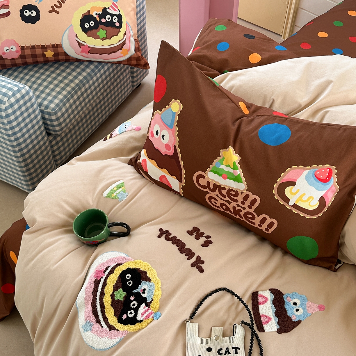 91家纺网 家纺一手货源 找家纺 柚子YOUTH 2025新款全棉秋冬磨毛毛巾绣四件套 小黑豆