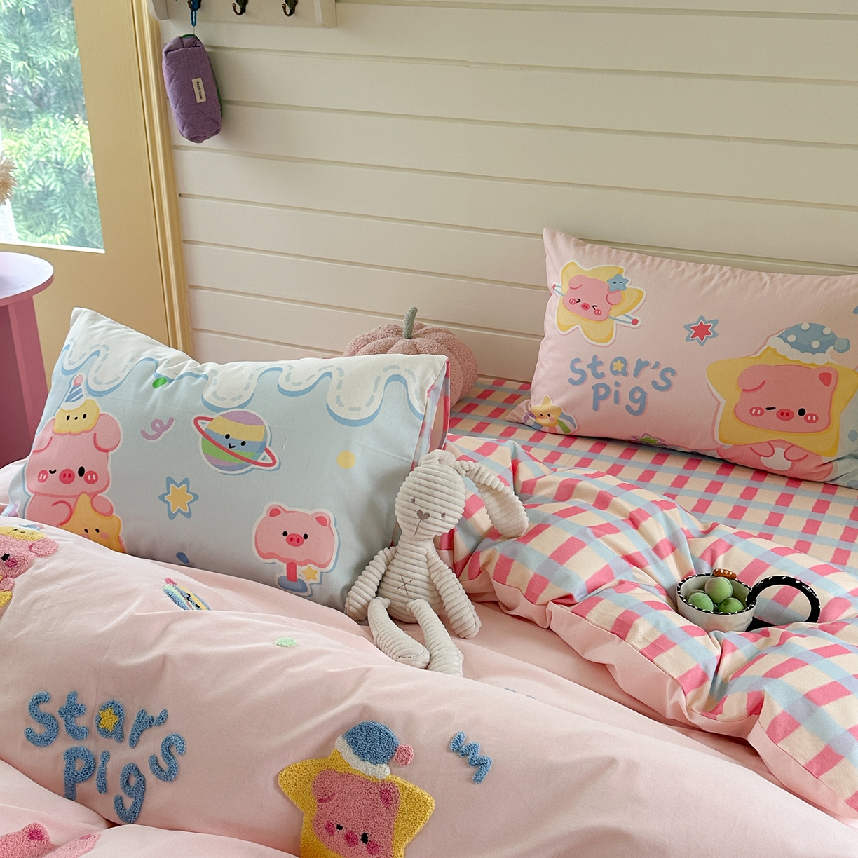 91家纺网 家纺一手货源 找家纺 柚子YOUTH 2025新款全棉秋冬磨毛毛巾绣四件套 星星小猪