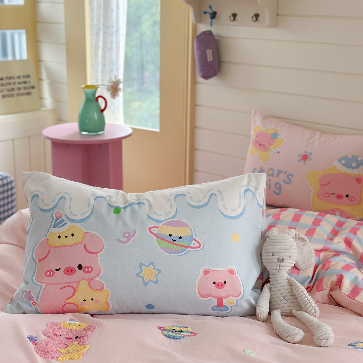 91家纺网 家纺一手货源 找家纺 柚子YOUTH 2025新款全棉秋冬磨毛毛巾绣四件套 星星小猪