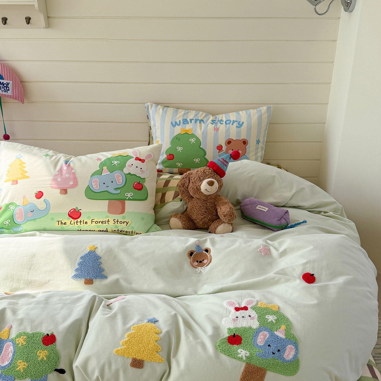 91家纺网 家纺一手货源 找家纺 柚子YOUTH 2025新款全棉秋冬磨毛毛巾绣四件套 熊兔乐园