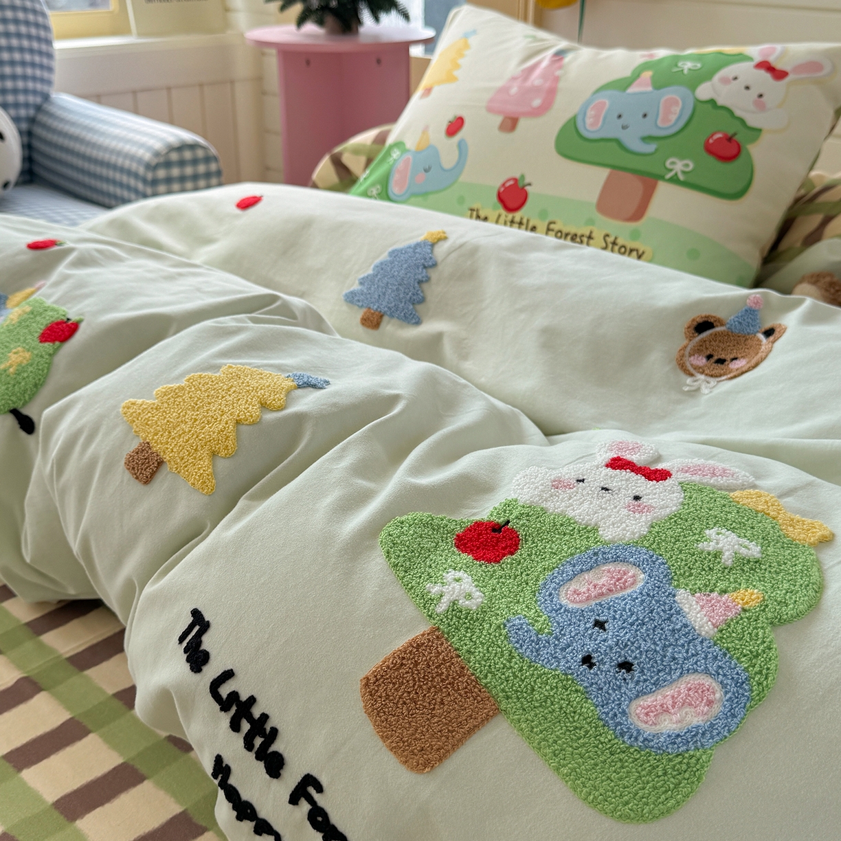 91家纺网 家纺一手货源 找家纺 柚子YOUTH 2025新款全棉秋冬磨毛毛巾绣四件套 熊兔乐园