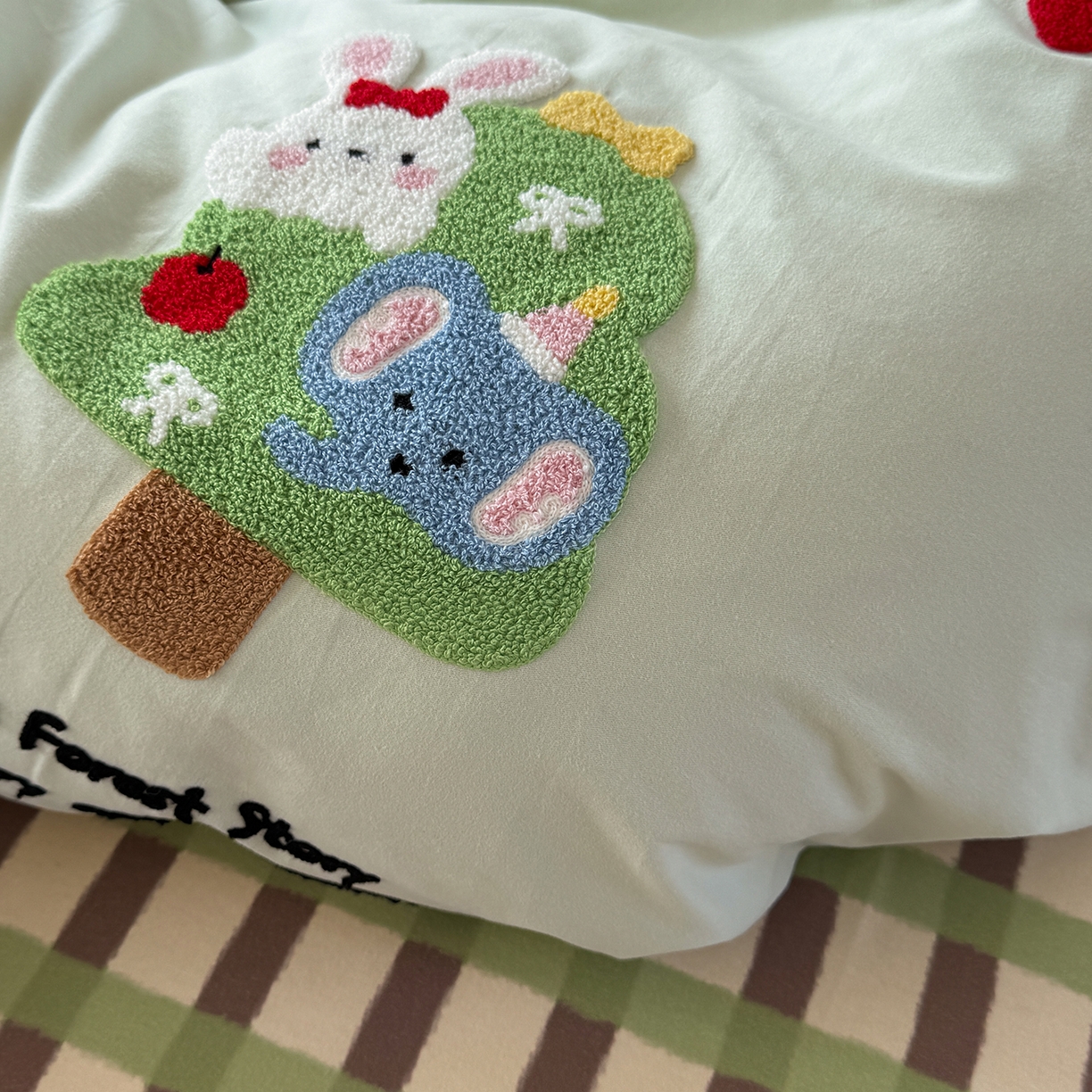 91家纺网 家纺一手货源 找家纺 柚子YOUTH 2025新款全棉秋冬磨毛毛巾绣四件套 熊兔乐园