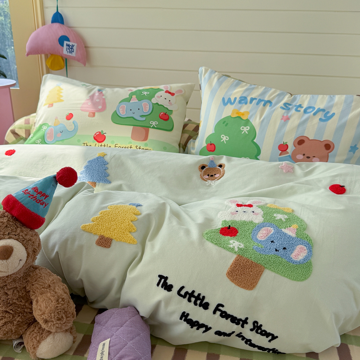 91家纺网 家纺一手货源 找家纺 柚子YOUTH 2025新款全棉秋冬磨毛毛巾绣四件套 熊兔乐园