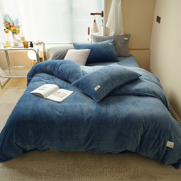 91家纺网 家纺一手货源 找家纺 （总）朵希曼 2025新款加厚保暖华夫格牛奶绒系列四件套