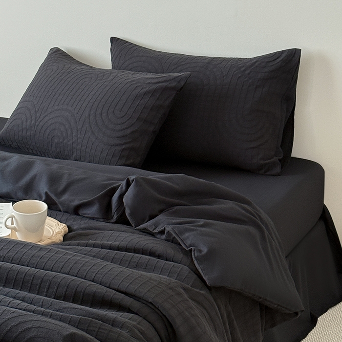 91家纺网 家纺一手货源 找家纺 Mr.pig猪先生水洗棉 2025新款特种色织提花四件套-丹麦系列 丹麦-黑