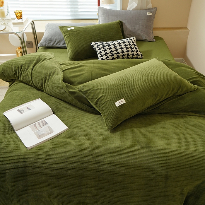 91家纺网 家纺一手货源 找家纺 朵希曼 2026新款加厚保暖华夫格牛奶绒系列四件套 牛油果