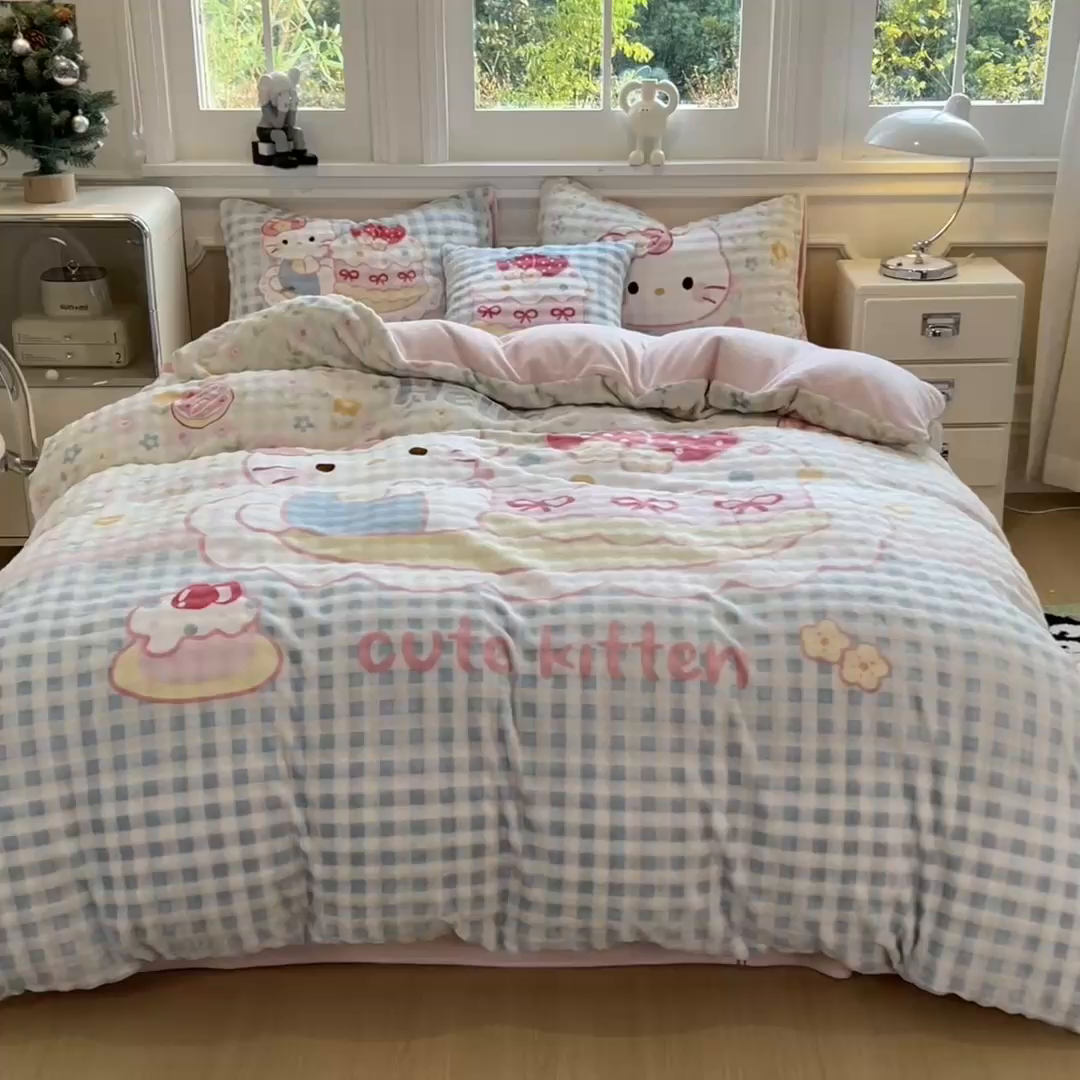 91家纺网 家纺一手货源 找家纺 （总）摩妮卡 2025新款亲肤舒适泡泡绒大版卡通印花五件套