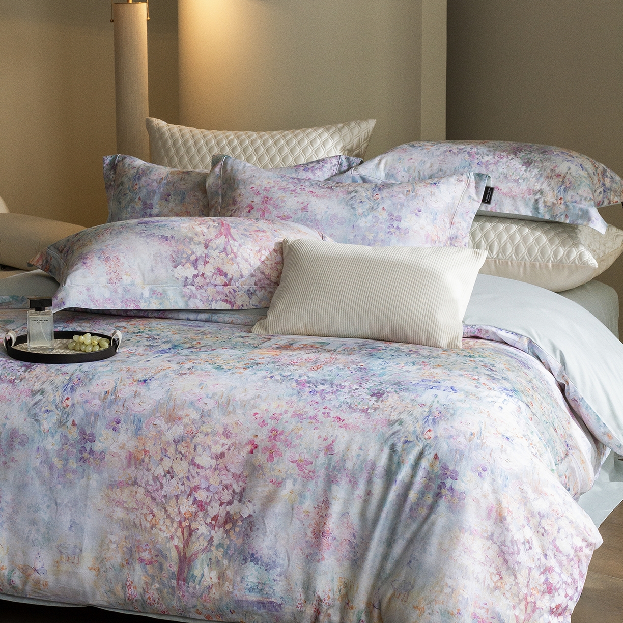 91家纺网 家纺一手货源 找家纺 三味舒屋 2025新款暖阳画卷系列S50数码印花磨毛四件套 午后莫奈蓝