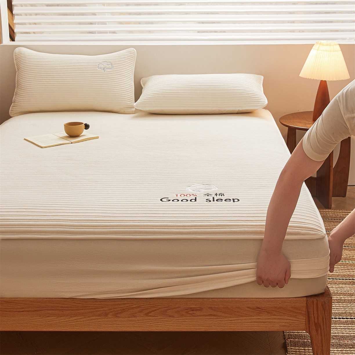 91家纺网 家纺一手货源 找家纺 （总）居眠 2025新款A类全棉色织水洗棉夹棉棉花床笠-清梦