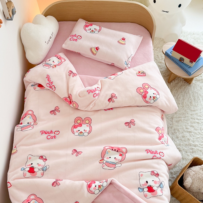 91家纺网 家纺一手货源 找家纺 （总）嗨生活 2025新款加厚牛奶绒三件套儿童套件幼儿园三件套系列