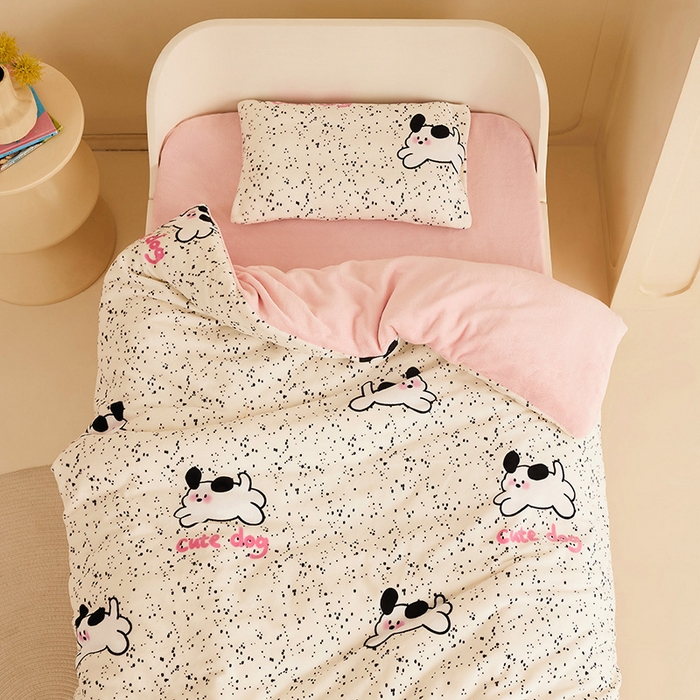 嗨生活 2025新款加厚牛奶绒三件套儿童套件幼儿园三件套系列 斑点狗狗