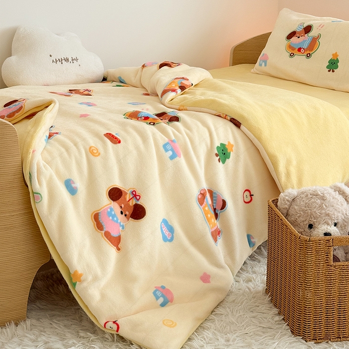 91家纺网 家纺一手货源 找家纺 嗨生活 2025新款加厚牛奶绒三件套儿童套件幼儿园三件套系列 乖巧小狗