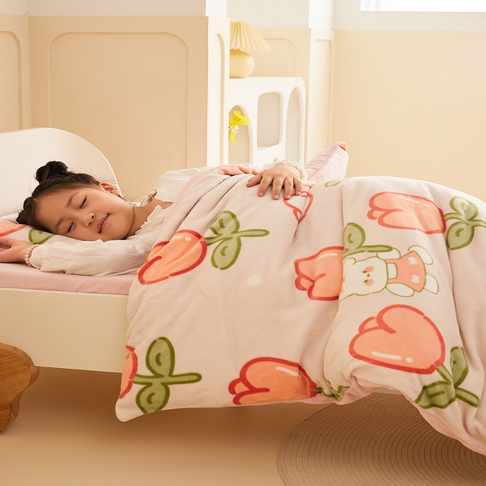 91家纺网 家纺一手货源 找家纺 嗨生活 2025新款加厚牛奶绒三件套儿童套件幼儿园三件套系列 花间小兔