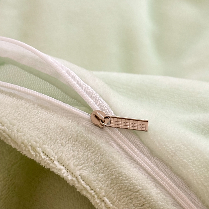 91家纺网 家纺一手货源 找家纺 嗨生活 2025新款加厚牛奶绒三件套儿童套件幼儿园三件套系列 熊猫乐园