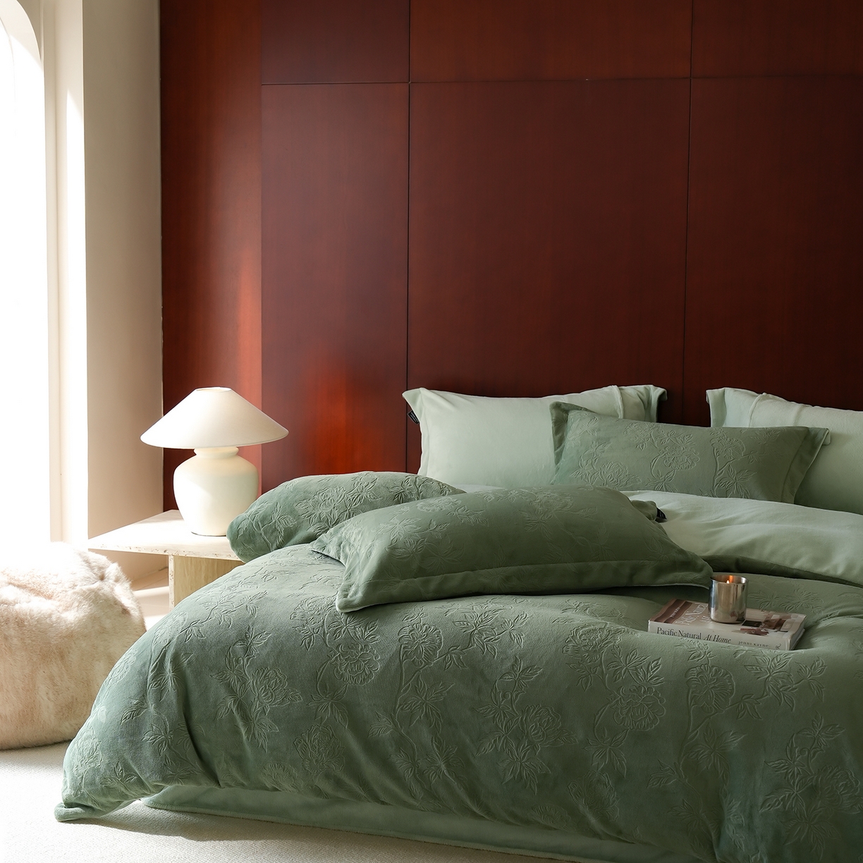 91家纺网 家纺一手货源 找家纺 三味舒屋 2025新款全消光雕花牛奶绒四件套-香榭丽 香榭丽绿