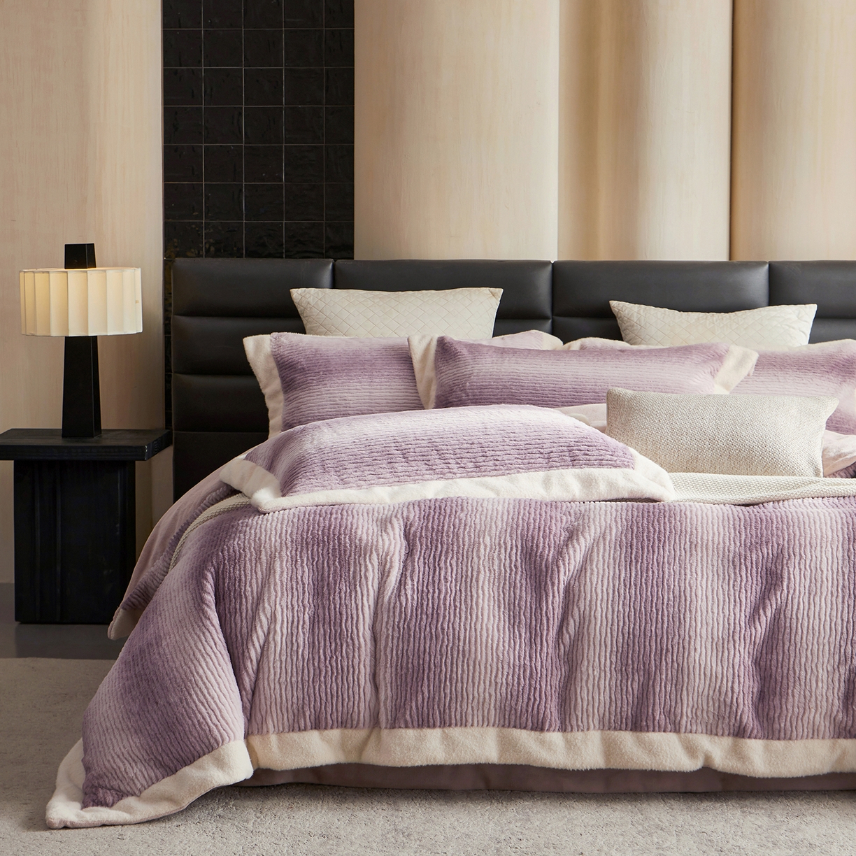 91家纺网 家纺一手货源 找家纺 时亿家居 2025新款仿狐绒牛奶绒四件套-柔如系列 霞光紫
