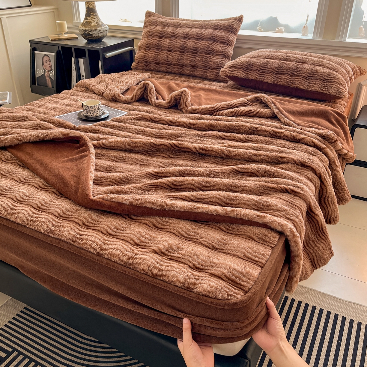 云木里 2025新款轻奢波纹皮草兔毛绒床笠单床笠床笠单件波纹系列 波纹-深咖