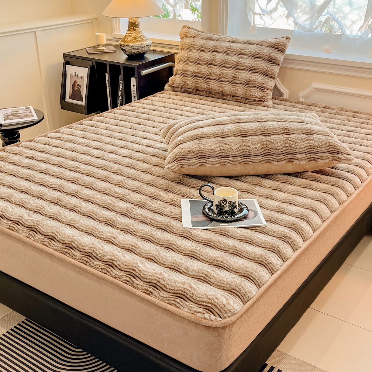 91家纺网 家纺一手货源 找家纺 云木里 2025新款轻奢波纹皮草兔毛绒床笠单床笠床笠单件波纹系列 波纹-卡其
