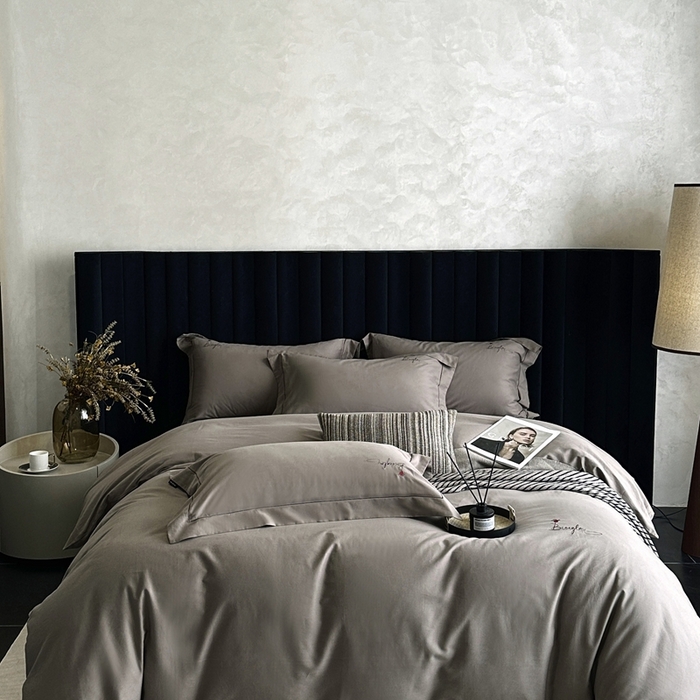 91家纺网 家纺一手货源 找家纺 南泉坊 2025新款60支全棉纯棉数码印花磨毛四件套 知薇-灰咖