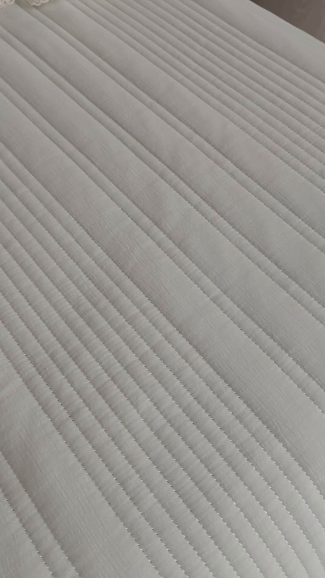 91家纺网 家纺一手货源 找家纺 予梦家纺 2025新款床盖 蔷薇-清洗绿