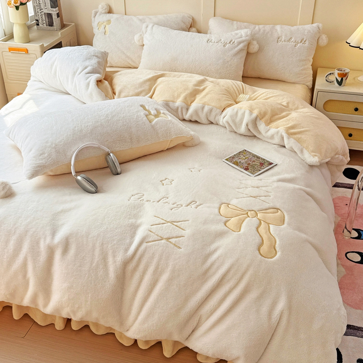 麦朵家居 2025新款毛球高克重兔毛贴布绣牛奶绒四件套高克重宝宝绒床裙款四件套 兔毛-领结黄