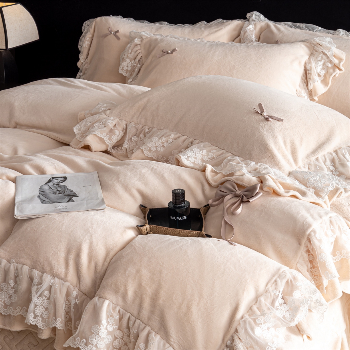 91家纺网 家纺一手货源 找家纺 （总）罗优家纺 2025新款柔梦花边款暖绒四件套