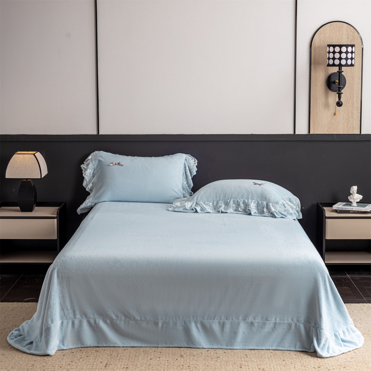 91家纺网 家纺一手货源 找家纺 罗优家纺 2025新款柔梦花边款暖绒四件套 柔雾蓝