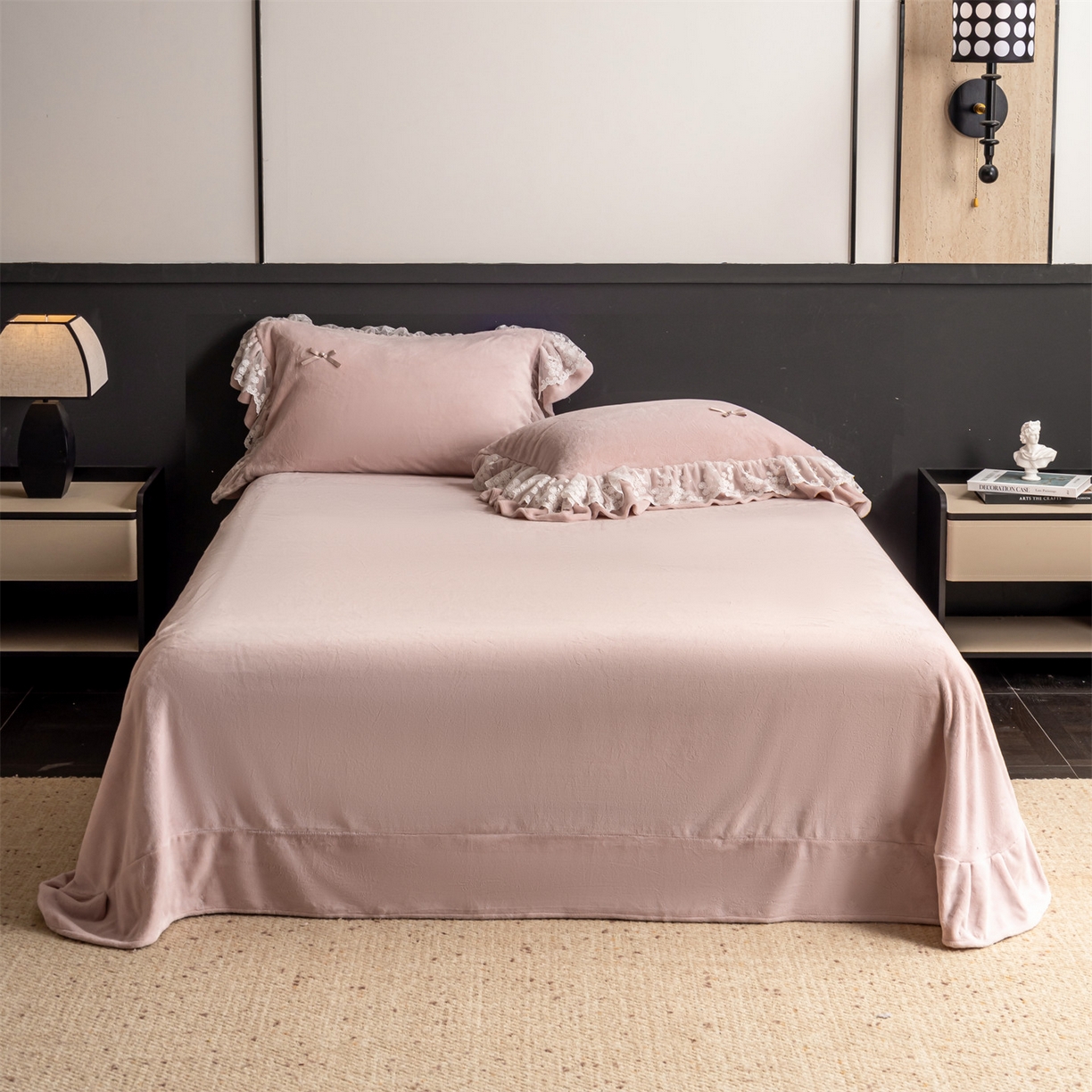 91家纺网 家纺一手货源 找家纺 罗优家纺 2025新款柔梦花边款暖绒四件套 甜梦粉