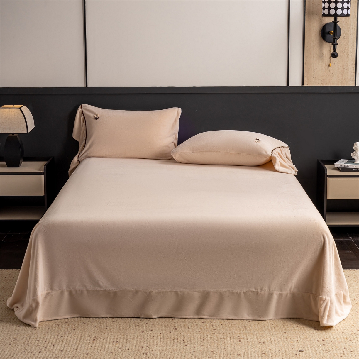 91家纺网 家纺一手货源 找家纺 罗优家纺 2025新款柔暖皱幔款暖绒四件套 浅杏