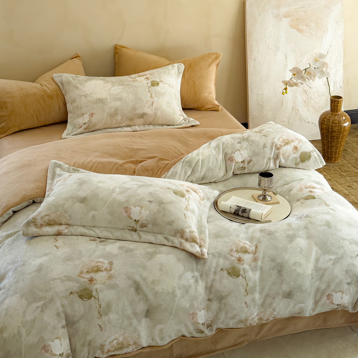 91家纺网 家纺一手货源 找家纺 三味舒屋 2025新款奢暖数码印花牛奶绒四件套-场景图 南烟