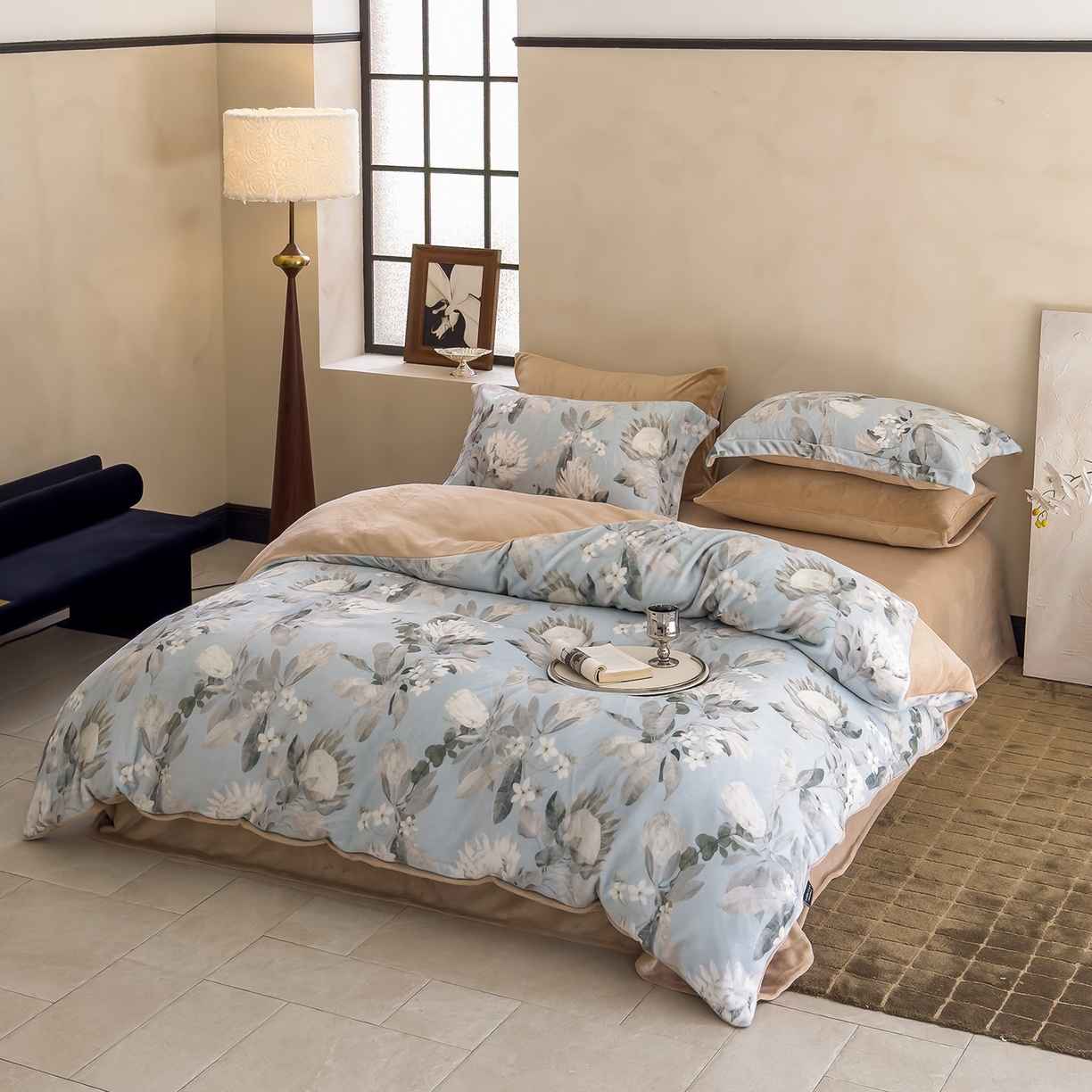 91家纺网 家纺一手货源 找家纺 三味舒屋 2025新款奢暖数码印花牛奶绒四件套-场景图 兰亭