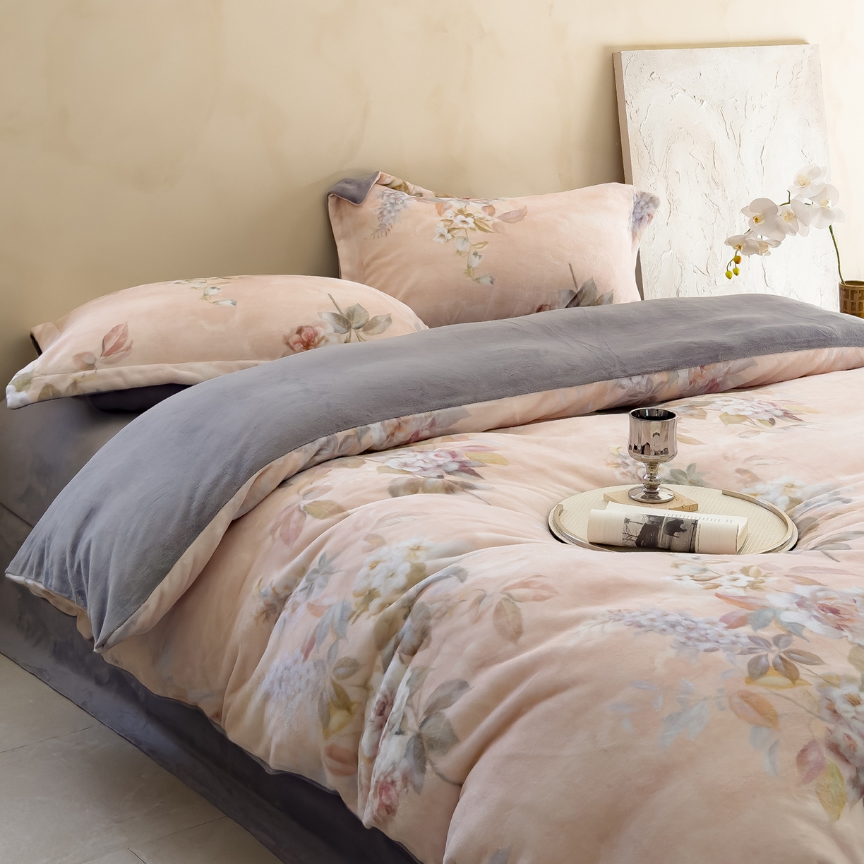 三味舒屋 2025新款奢暖数码印花牛奶绒四件套-场景图 雅韵