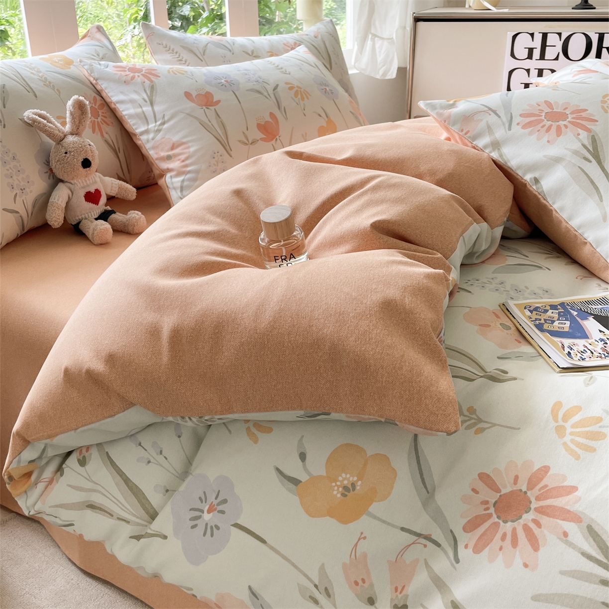 91家纺网 家纺一手货源 找家纺 本制 2025秋冬新款全棉混纺磨毛印花四件套 绿茵-蜜橙