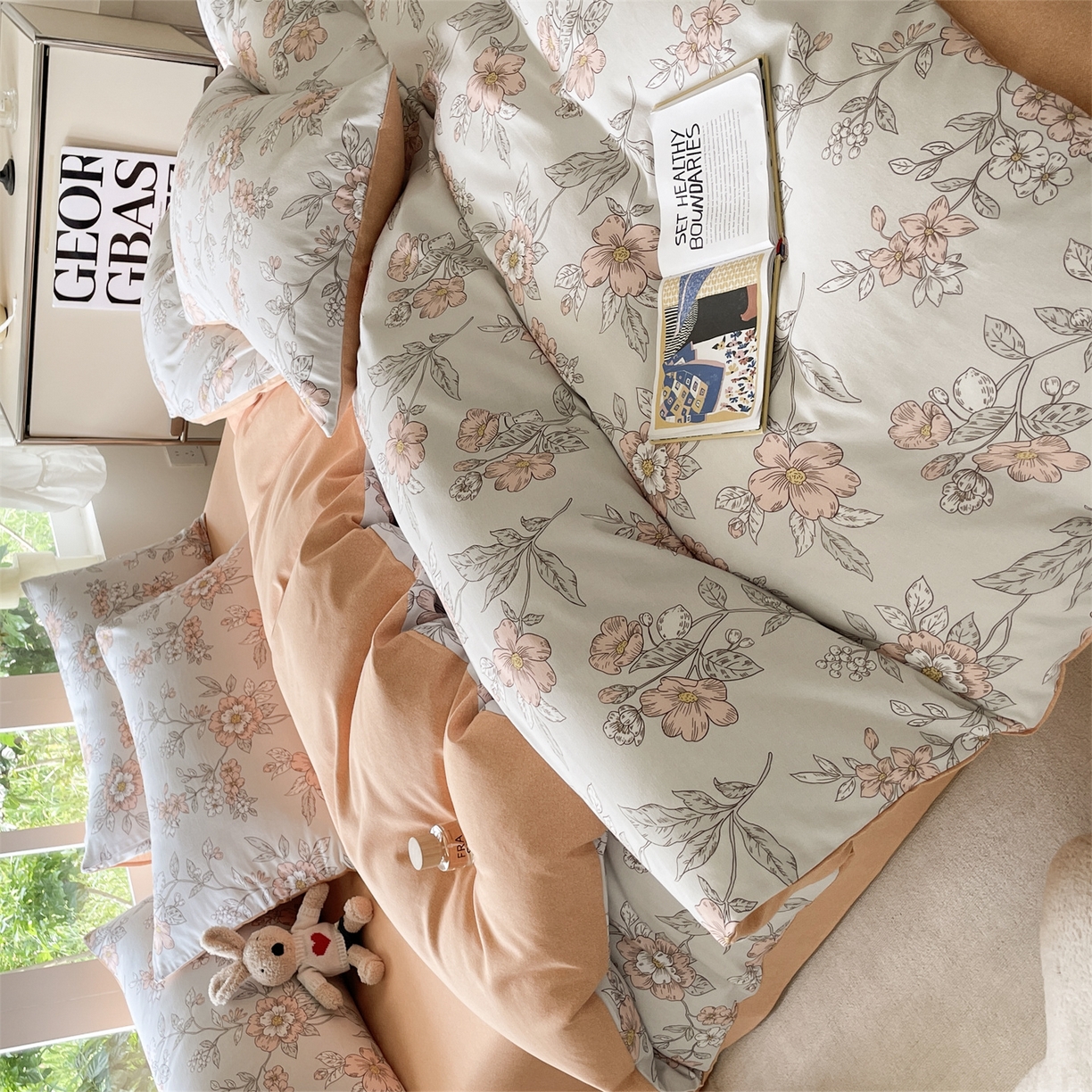 91家纺网 家纺一手货源 找家纺 本制 2025秋冬新款全棉混纺磨毛印花四件套 落花-蜜橙