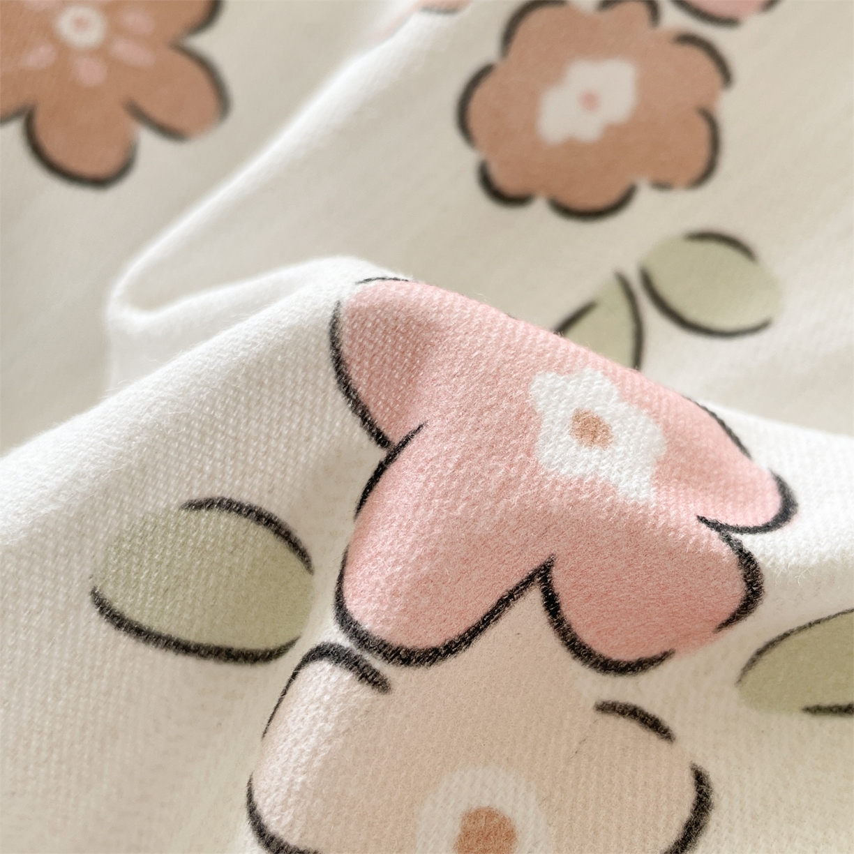 91家纺网 家纺一手货源 找家纺 本制 2025秋冬新款全棉混纺磨毛印花四件套 沫然-杨妃粉