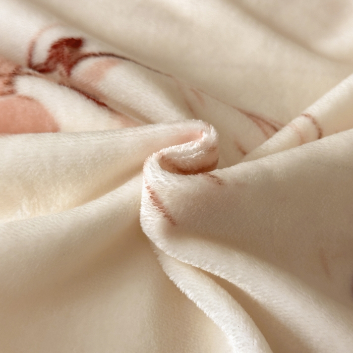 91家纺网 家纺一手货源 找家纺 首尔家纺 2025新款牛奶绒法式数码大版四件套 甜蜜樱桃