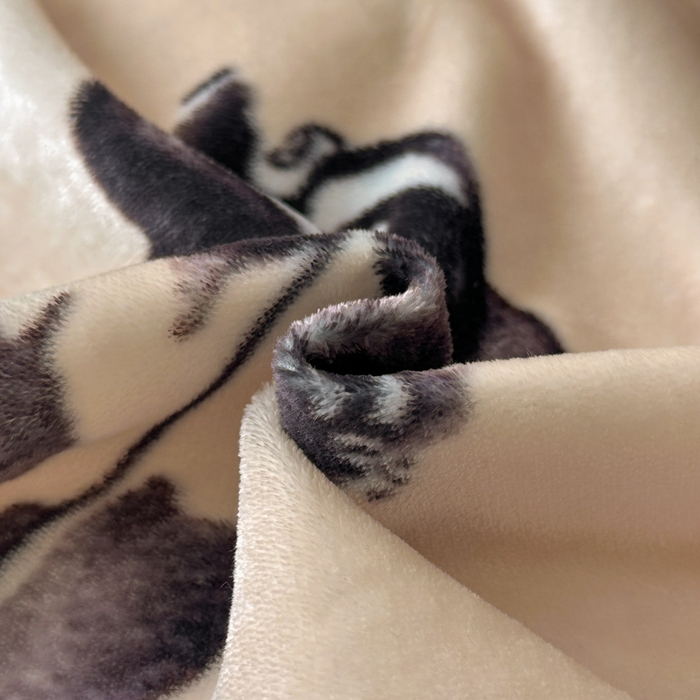 91家纺网 家纺一手货源 找家纺 首尔家纺 2025新款牛奶绒法式数码大版四件套 邂逅玫瑰