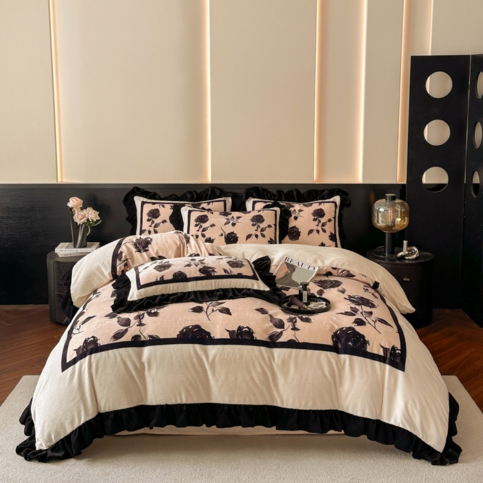 91家纺网 家纺一手货源 找家纺 首尔家纺 2025新款牛奶绒法式数码大版四件套 邂逅玫瑰