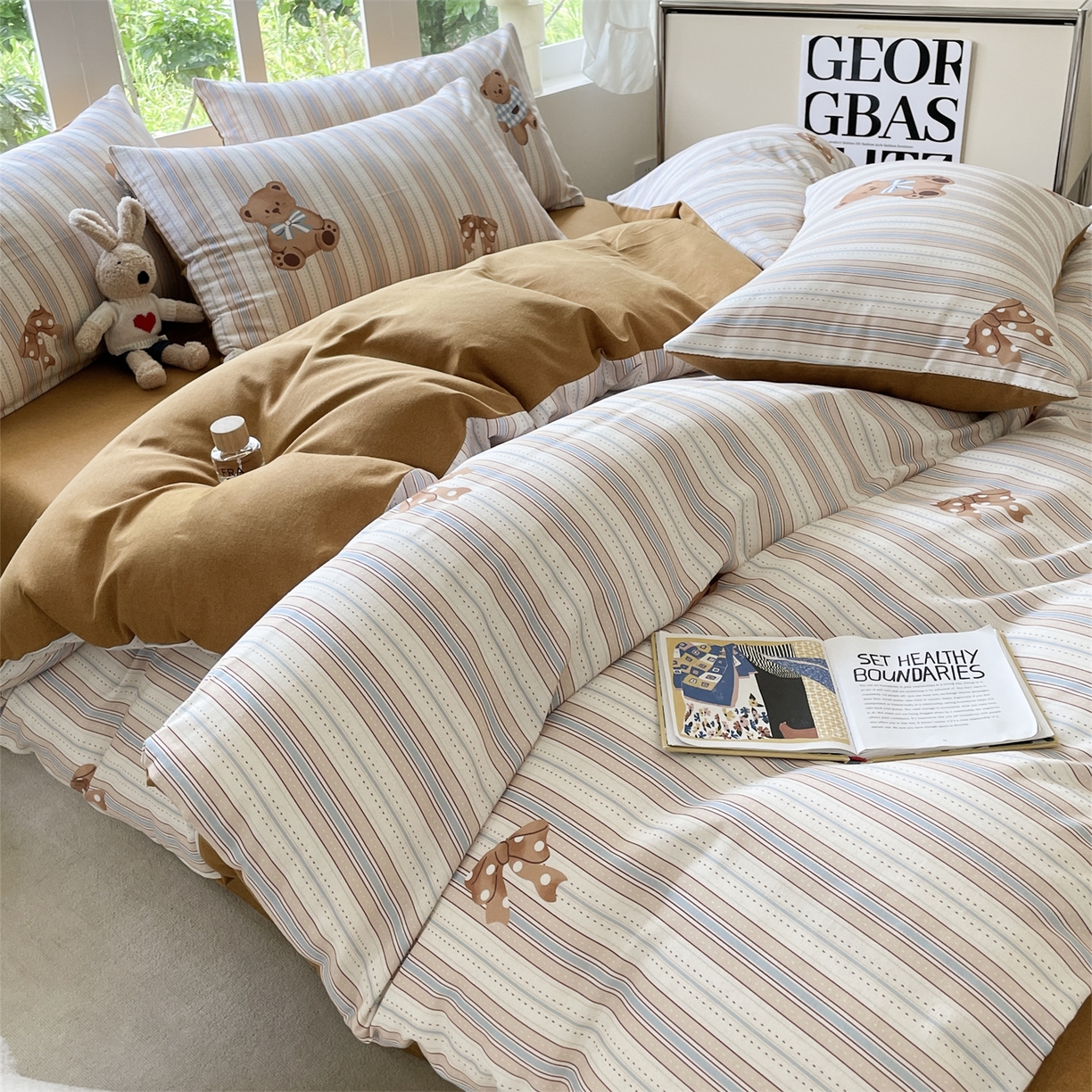 91家纺网 家纺一手货源 找家纺 本制 2025秋冬新款全棉混纺磨毛印花四件套 甜心熊-陶土色