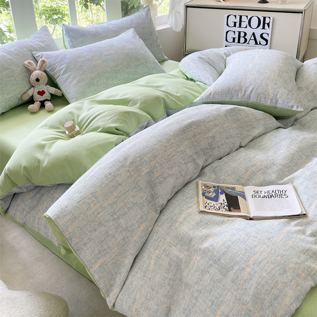 91家纺网 家纺一手货源 找家纺 本制 2025秋冬新款全棉混纺磨毛印花四件套 霞光（蓝）-无心绿