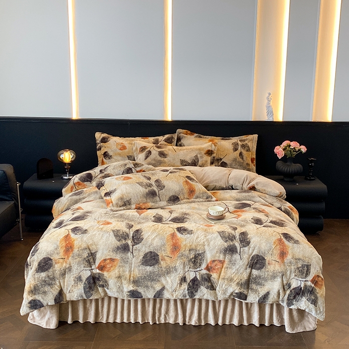 91家纺网 家纺一手货源 找家纺 美伦美焕 2025新款直播热款高克重兔毛绒床盖款四件套 叶影-咖