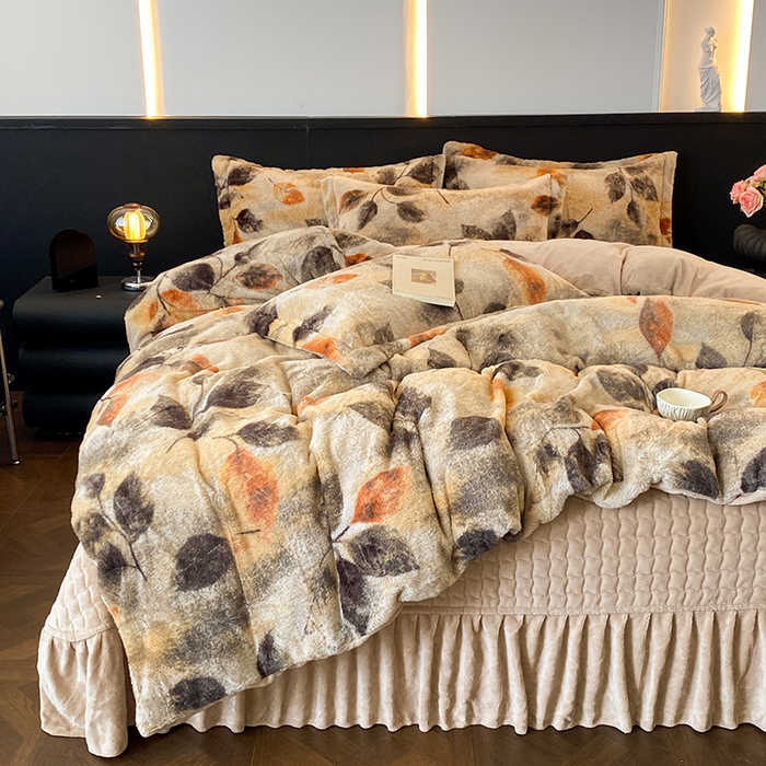 91家纺网 家纺一手货源 找家纺 美伦美焕 2025新款直播热款高克重兔毛绒床盖款四件套 叶影-咖