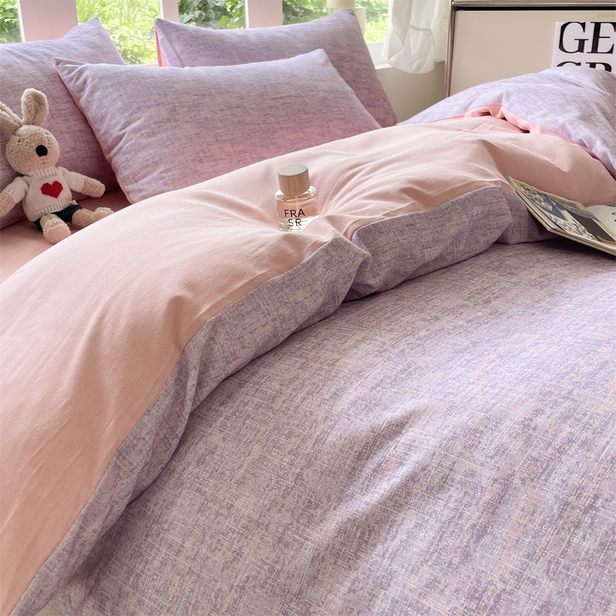 91家纺网 家纺一手货源 找家纺 本制 2025秋冬新款全棉混纺磨毛印花四件套 霞光（紫）-杨妃粉